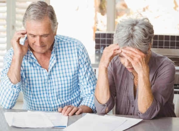 10% of pension savers have cut contributions